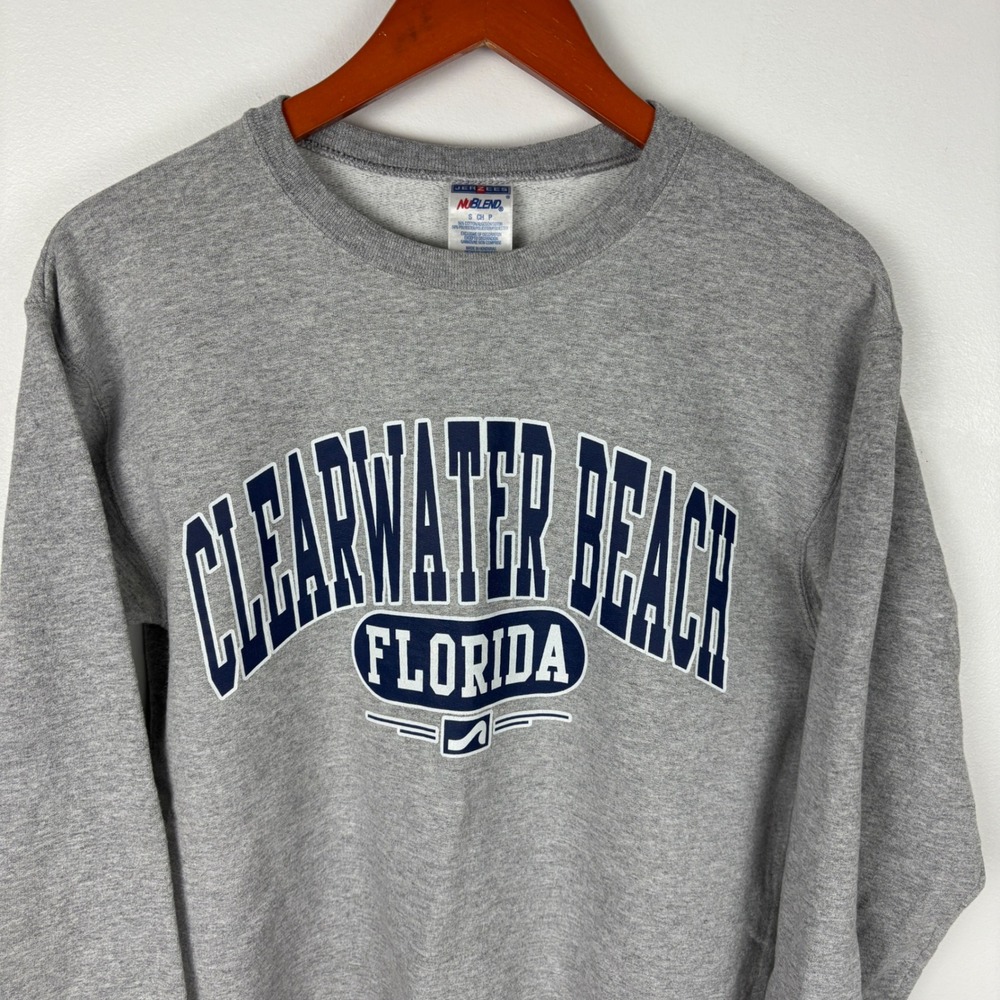 Clearwater Beach Florida Sweatshirt Jerzees NuBlend Small Heather Gray‎